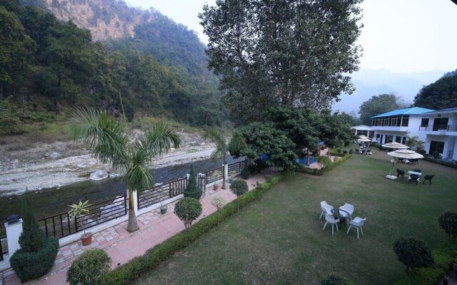 Ezzenza Mahayana Resort & Spa