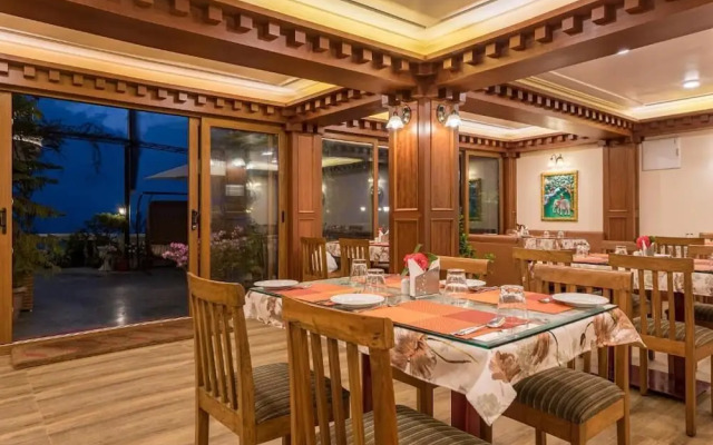 Singtom Tea Estate & Resort