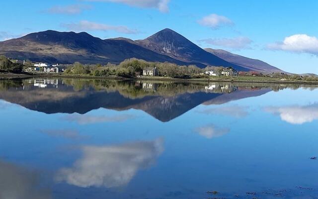 Stunning 2-bed Apartment at Westport Quay