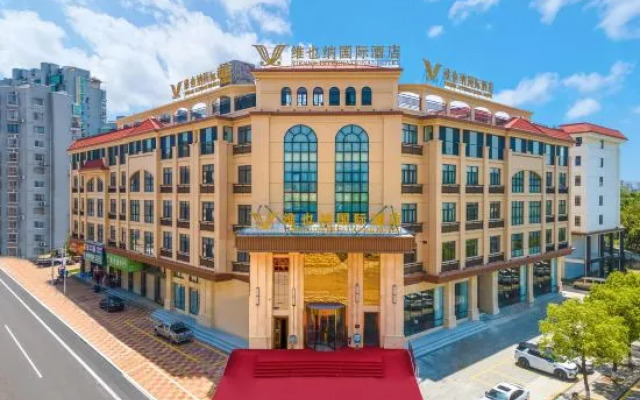 Vienna International Hotel (Zhangzhou Changtai Branch)