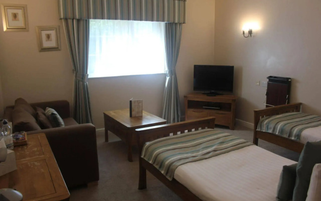 Nant Ddu Lodge Hotel