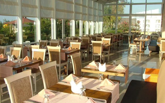 Babaylon Hotel