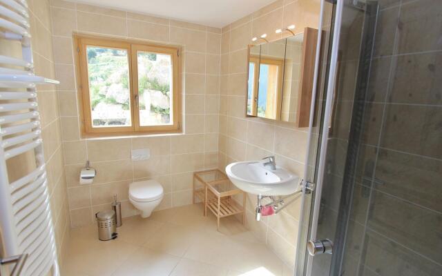 Chalet in La Tzoumaz With Sauna Views