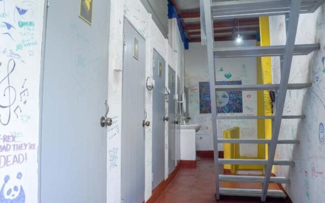 Elephant Shed Tourist Hostel