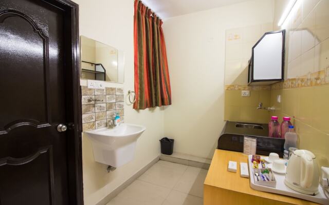 FabHotel Magnus Calypso Viman Nagar