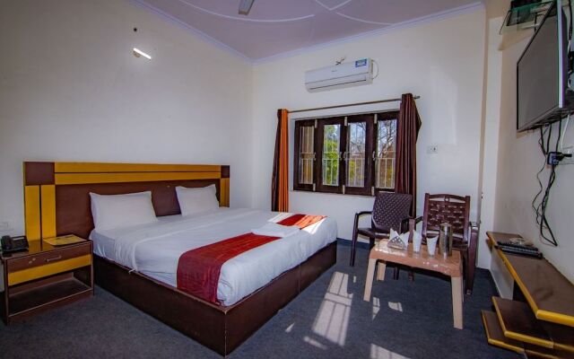 Shanti Residency - Ganga View