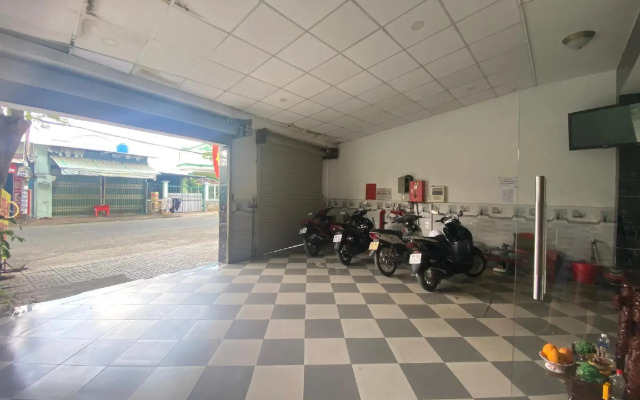 RedDoorz White 1 Hotel