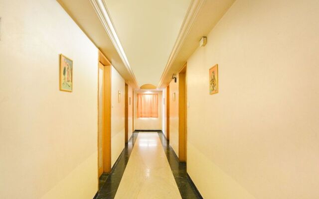 OYO 17243 Hotel Celebration Inn