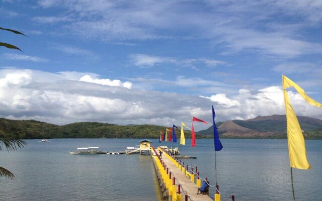 Dive Link Coron Adventure Island Resort