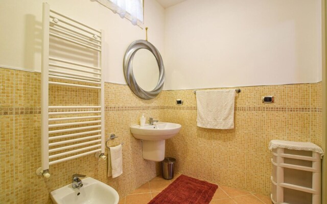 Stunning Apartment in Bari With 3 Bedrooms and Wifi