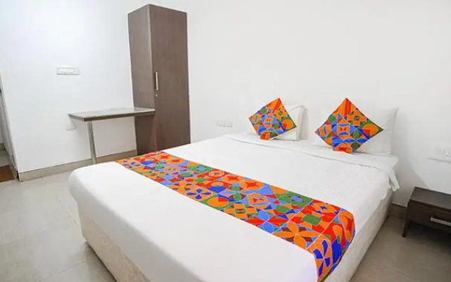 Fabexpress Kb Residency Omr