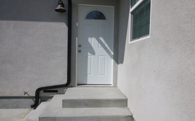 Brand New 2BD House Private