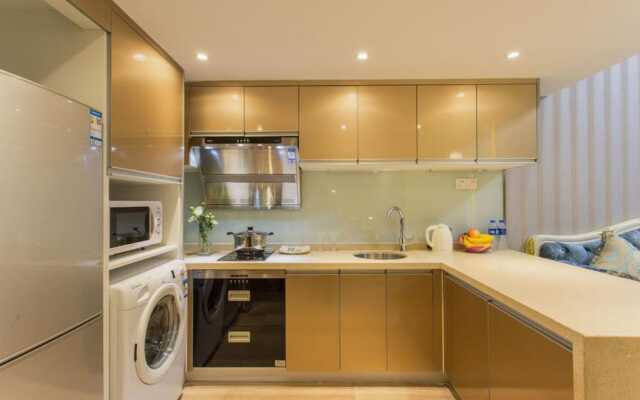 Mahattan Apartment Hesheng Branch