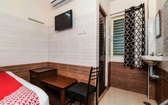 Varsha Grand Residence by OYO Rooms