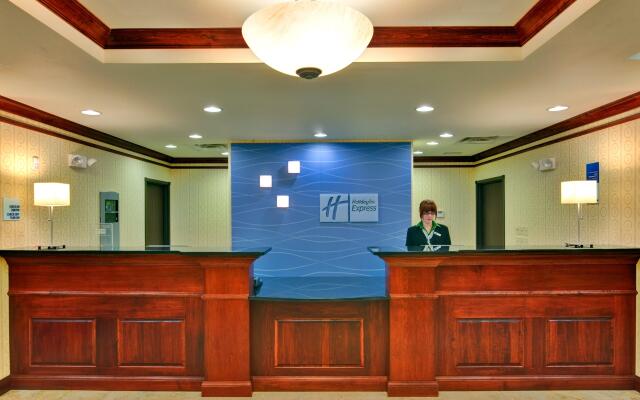Holiday Inn Express & Suites Dewitt (Syracuse) by IHG
