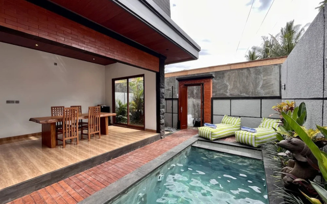Dinar Villa Ubud – Pool – Ubud
