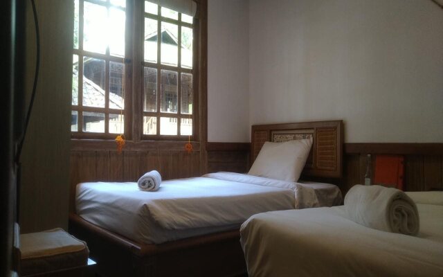 Menjangan Ecolodge