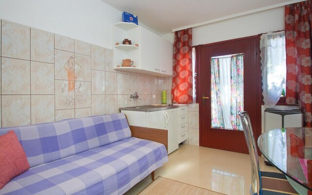 Awesome Home in Valtursko Polje With Wifi and 0 Bedrooms