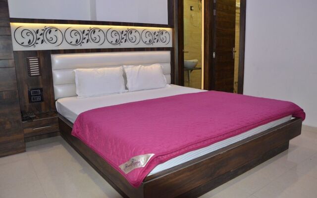 Anjali Mahal Hotel
