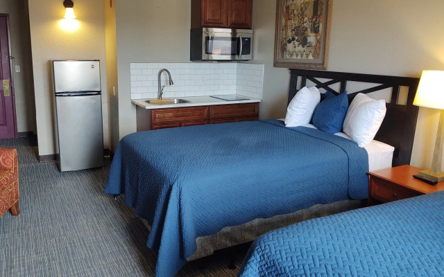 Norwood Inn & Suites