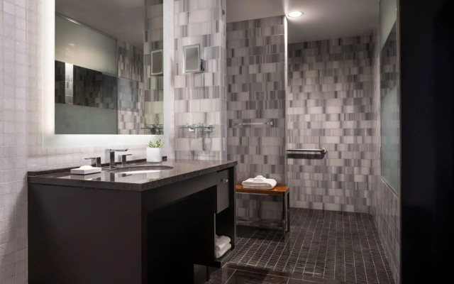 The Ritz-Carlton, Los Angeles