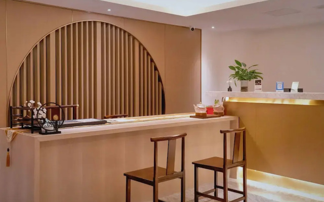 Crowne Plaza Zhoushan Seaview, an IHG Hotel
