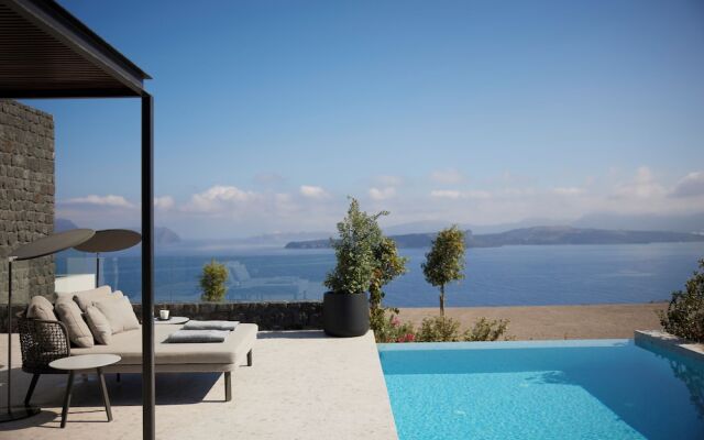 Aernia Suites & Art