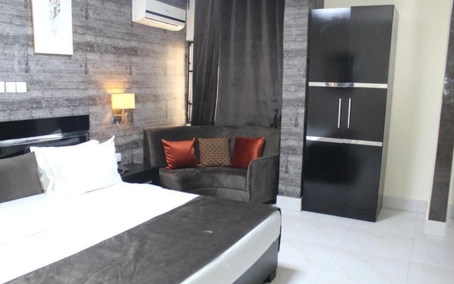 Oxygen Orbis Hotel