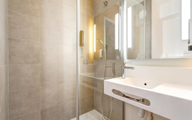 B&B HOTEL Paris Ivry Quai de Seine