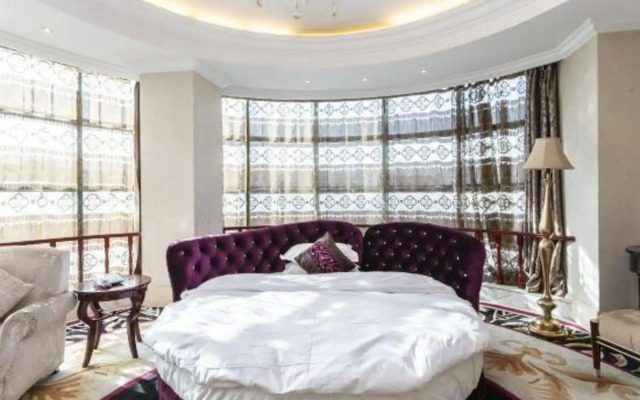 Jifeng Hotel (Shuozhou Passenger North Station)