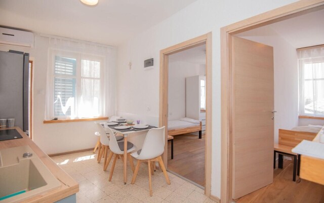 Amazing Apartment in Vodice With Wifi and 2 Bedrooms
