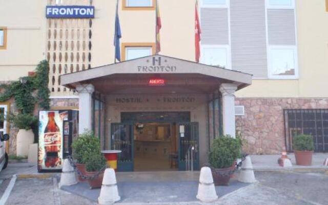 Hostal Fronton