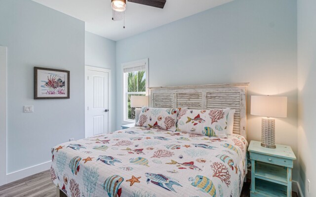 Fishtastic Sp103 4 Bedroom Home by RedAwning