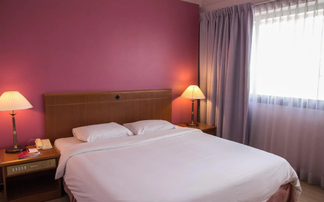 Premier Hotel