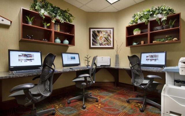 Hilton Garden Inn Chicago OHare Airport