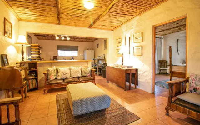 Ironstone Cottage