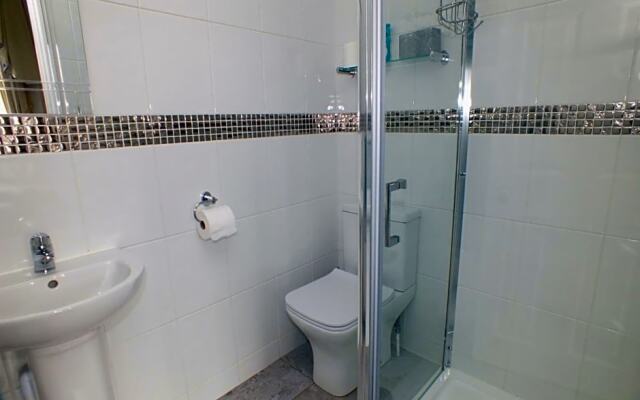 Netley Guest House