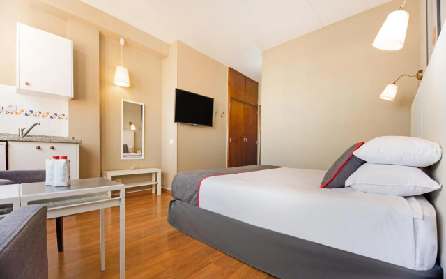 Miami Las Palmas Apartments