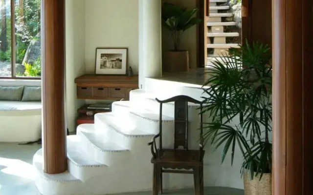 Villa Waterfall