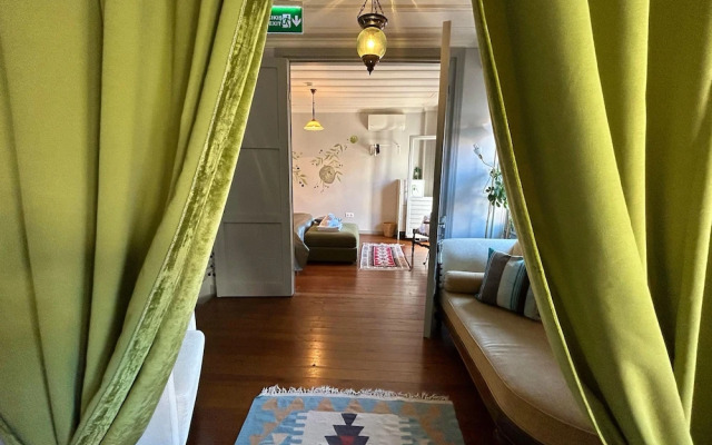 Tilas House No8 - Hostel