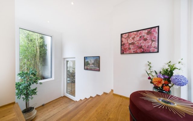Smile Villa With Terrace Garden Aircondition and Parking in the Beloved D Bling in Vienna
