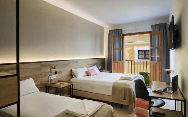 Sweet Sevilla Suites - Smart Hotel
