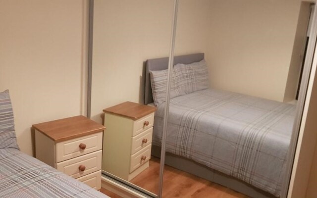 3 Bedroom newly furnished cork city