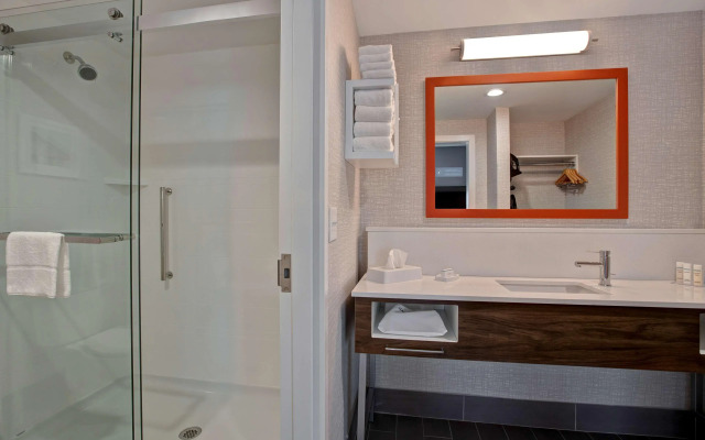 Hampton Inn & Suites Deptford