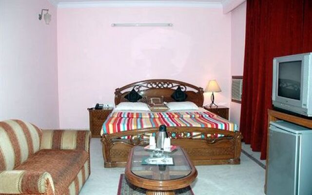 Pablas International