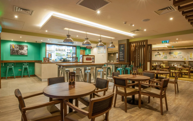 Premier Inn London Holborn Hotel