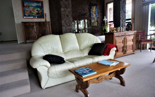 Glengary Bed and Breakfast – Lobby – Picton