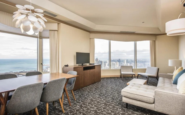 The Buckingham Hotel