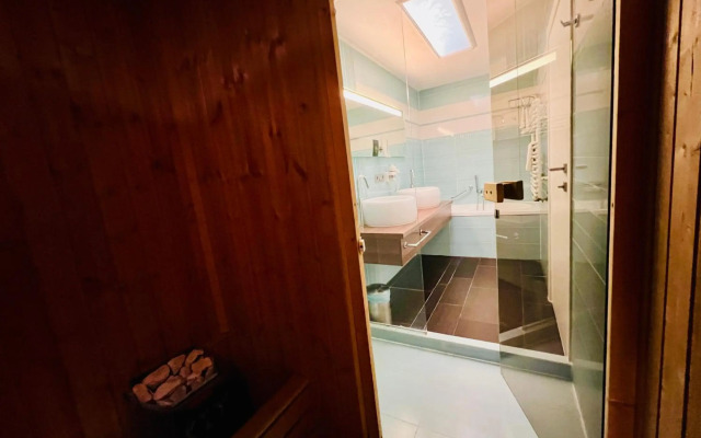 Echo Residence All Suite Hotel