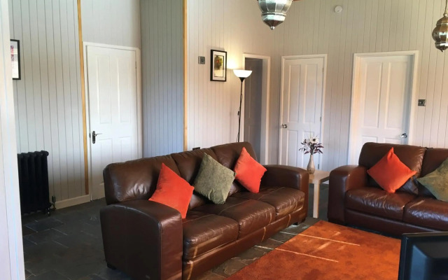 Station Lodge